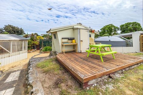 Photo of property in 31 Park Avenue, Waitarere Beach, Levin, 5510