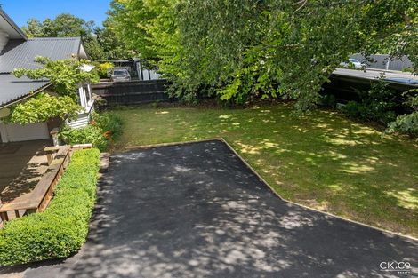 Photo of property in 30 Ludlam Crescent, Woburn, Lower Hutt, 5010