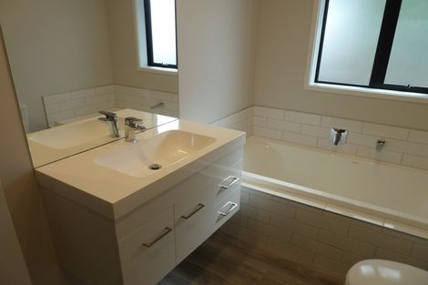 Photo of property in 2a Churchill Avenue, Feilding, 4702