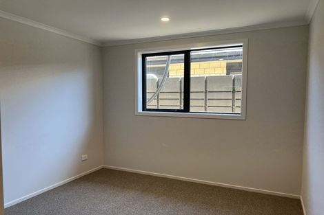 Photo of property in 17 Waruhia Crescent, Rototuna North, 3281