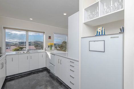 Photo of property in 5 Cranwell Street, Churton Park, Wellington, 6037