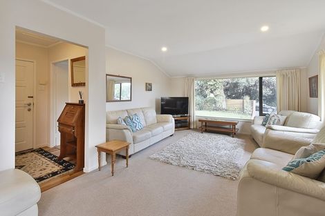 Photo of property in 1/15 Roys Road, Weymouth, Auckland, 2103