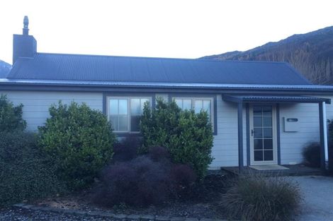 Photo of property in 7 Fletcher Way, Arrowtown, 9302
