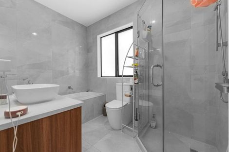 Photo of property in 109 Hillpark Drive, Pokeno, 2402