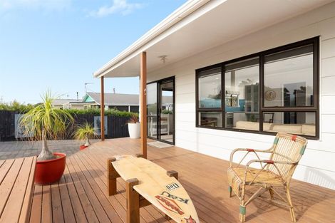 Photo of property in 352 Pukehina Parade, Pukehina, Te Puke, 3189