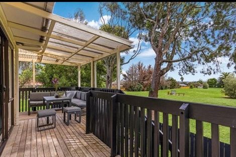 Photo of property in 2/187 Carnoustie Drive, Wattle Downs, Auckland, 2103