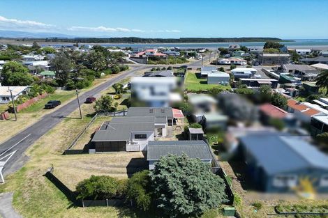 Photo of property in 90 Seabury Avenue, Foxton Beach, Foxton, 4815