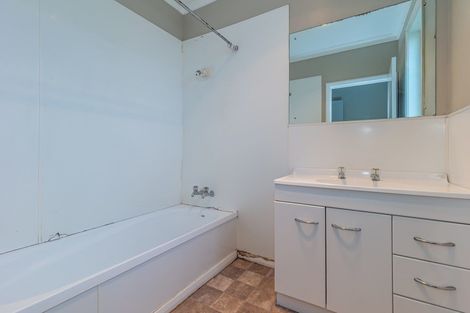 Photo of property in 15 Keepa Street, Levin, 5510