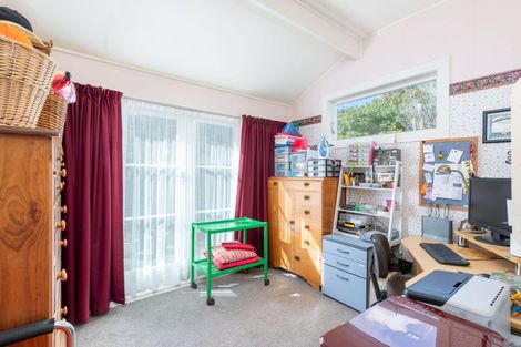 Photo of property in 164 Rata Street, Naenae, Lower Hutt, 5011