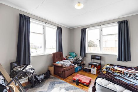 Photo of property in 60 Matipo Street, Castlecliff, Whanganui, 4501