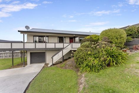 Photo of property in 2 Puketiro Drive, Feilding, 4702
