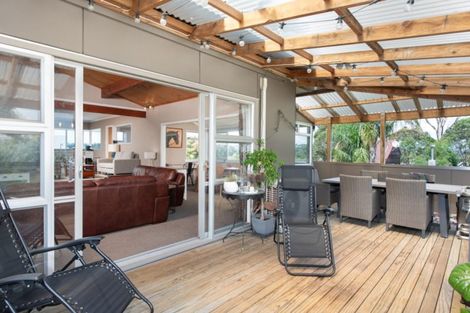 Photo of property in 4 Sunny Bay Road, Matua, Tauranga, 3110