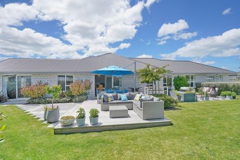 Photo of property in 8 Crampton Close, Kaiapoi, 7630
