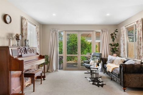 Photo of property in 139a Springs Road, Hornby, Christchurch, 8042