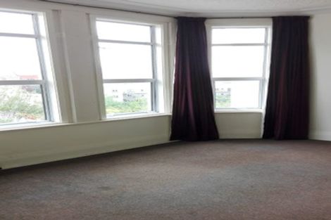 Photo of property in 9 Elm Row, Dunedin Central, Dunedin, 9016
