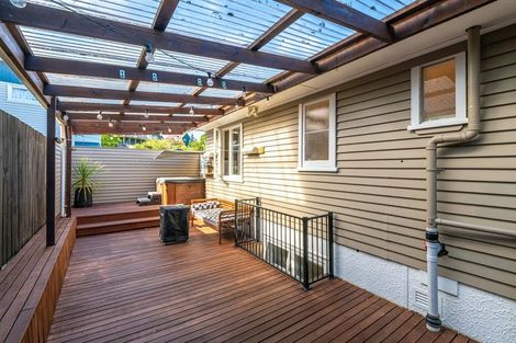 Photo of property in 1/14 Roband Avenue, Glenfield, Auckland, 0629