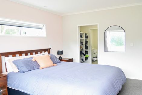 Photo of property in 8 Ngarue Place, Waitara, 4320