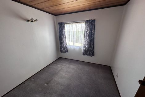 Photo of property in 48 Banyan Drive, Totara Heights, Auckland, 2105