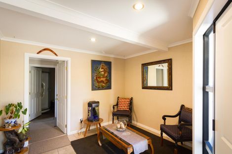 Photo of property in 7 Ruapehu Drive, Fitzherbert, Palmerston North, 4410