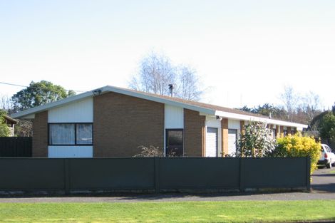 Photo of property in 25 Oak Street, Masterton, 5810