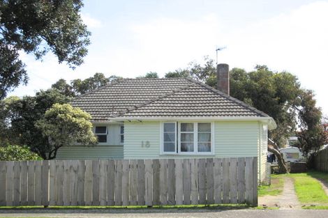 Photo of property in 18 Maire Street, Gonville, Whanganui, 4501