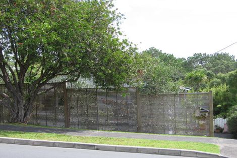 Photo of property in 1/170 Beach Road, Campbells Bay, Auckland, 0630