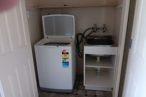 Photo of property in 187 The Parade, Island Bay, Wellington, 6023