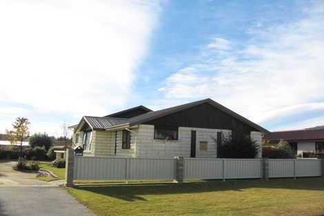 Photo of property in 10 Boyne Place, Cromwell, 9310