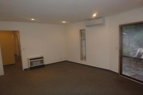 Photo of property in 2/14 Vincent Street, Waterloo, Lower Hutt, 5011