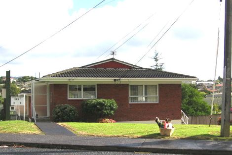 Photo of property in 131 Vodanovich Road, Te Atatu South, Auckland, 0610