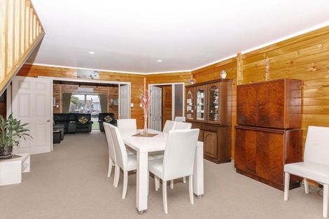 Photo of property in 24 Ruahine Street, Dannevirke, 4930