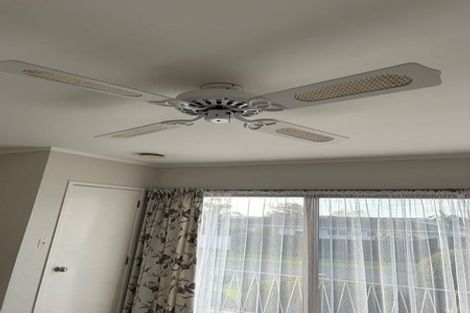 Photo of property in 1/9 Belmere Rise, Farm Cove, Auckland, 2012