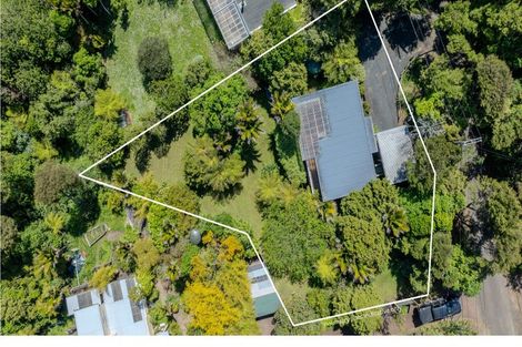 Photo of property in 59 Fairview Crescent, Omiha, Waiheke Island, 1081
