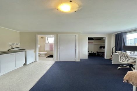 Photo of property in 29 Palmer Crescent, Silverstream, Upper Hutt, 5019