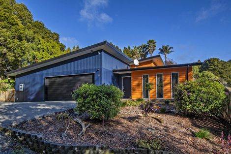 Photo of property in 13 Vintage Lane, Kauri, 0185