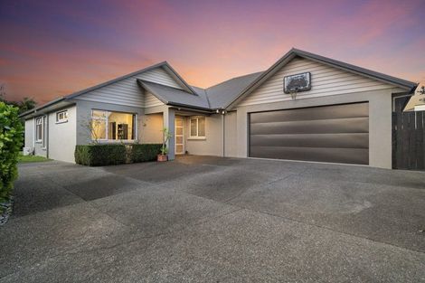 Photo of property in 51 Palliser Drive, Huntington, Hamilton, 3210