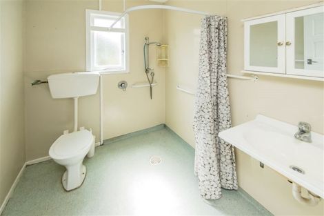 Photo of property in 84 Puriri Street, Gonville, Whanganui, 4501