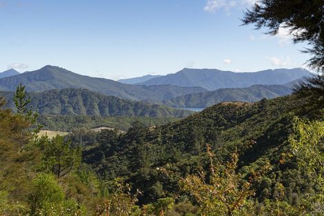 Photo of property in 165 Boons Valley Road, Waikawa, Picton, 7220