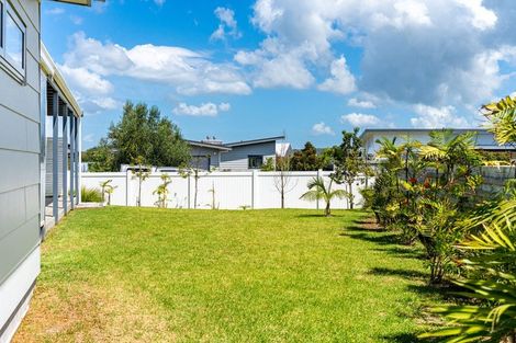 Photo of property in 5 Northcoast Place, Mangawhai Heads, Mangawhai, 0505