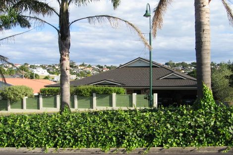 Photo of property in 4 Calypso Way, Unsworth Heights, Auckland, 0632