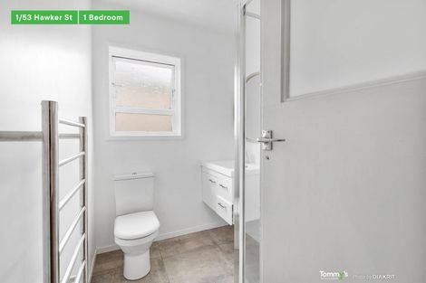 Photo of property in 53 Hawker Street, Mount Victoria, Wellington, 6011