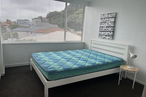 Photo of property in Beresford Apartments, 12/118 Russell Terrace, Berhampore, Wellington, 6023