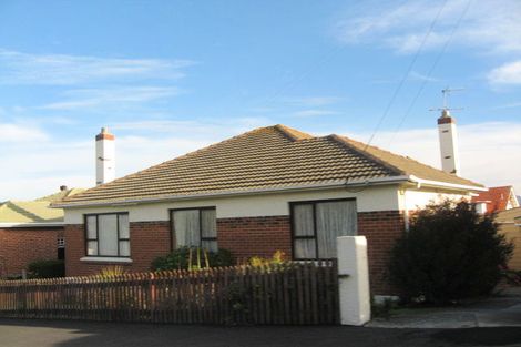 Photo of property in 5 Stirling Street, Andersons Bay, Dunedin, 9013