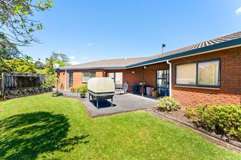 Photo of property in 103 Awa Road, Kumeu, 0891