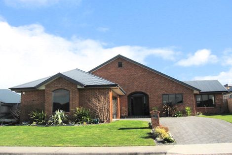 Photo of property in 47 Callum Brae Drive, Rototuna, Hamilton, 3210