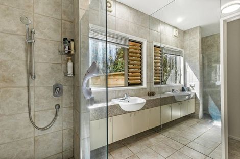 Photo of property in 2/25 Auld Street, Torbay, Auckland, 0630