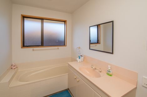 Photo of property in 7 Kintyre Drive, Broomfield, Christchurch, 8042