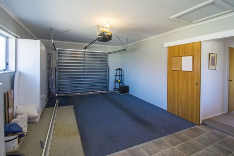 Photo of property in 2 Miller Place, Masterton, 5810