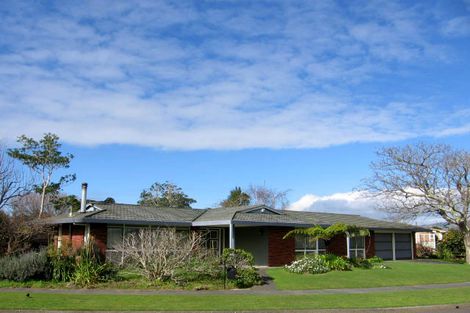 Photo of property in 19 Anaru Place, Awapuni, Palmerston North, 4412