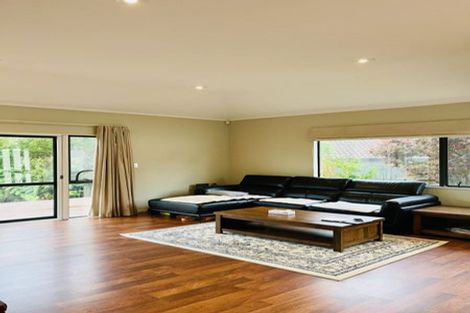 Photo of property in 19 Summerfield Lane, Albany, Auckland, 0632
